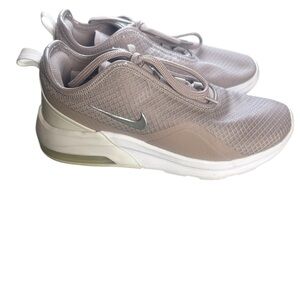 Nike Womens Air Max Motion 2 Running Shoe Barely Rose Pink Sneakers Size 6.5